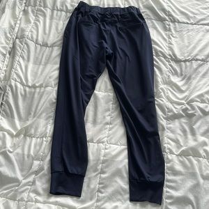 Men’s Alphalete Premium Joggers size L.